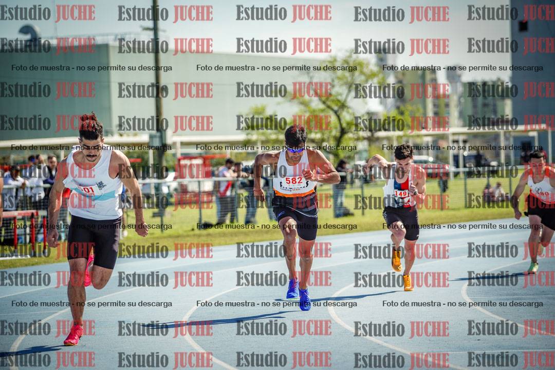 Fotos de los 800 m llanos de varones
