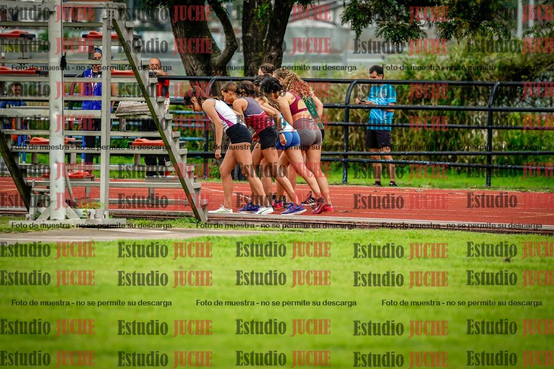 Fotos de los 600 m llanos de mujeres - hexatlón 6