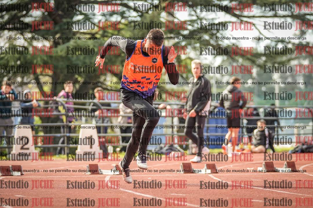 Fotos de los 100 m llanos de varones