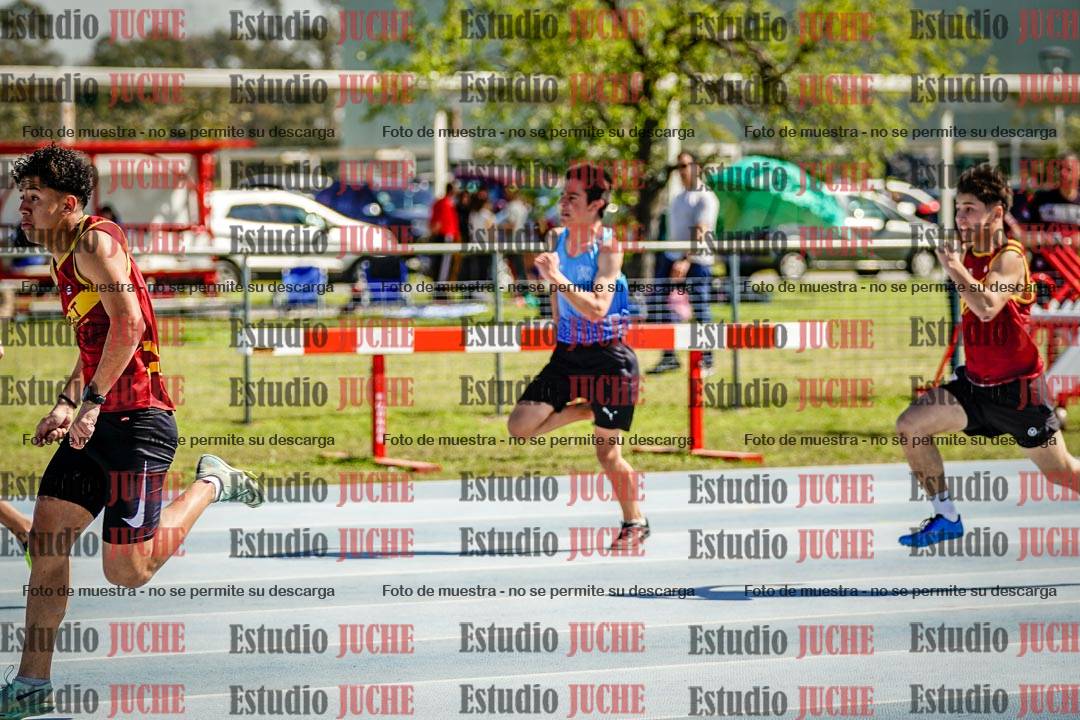 Fotos de los 100 m llanos de varones