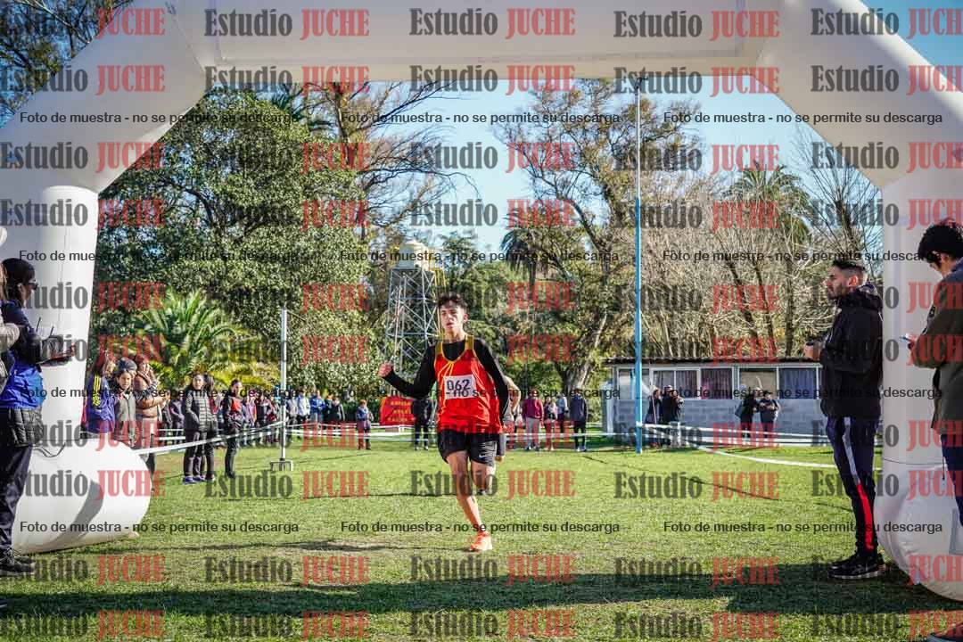 Fotos de la llegada del cross de 3000 m