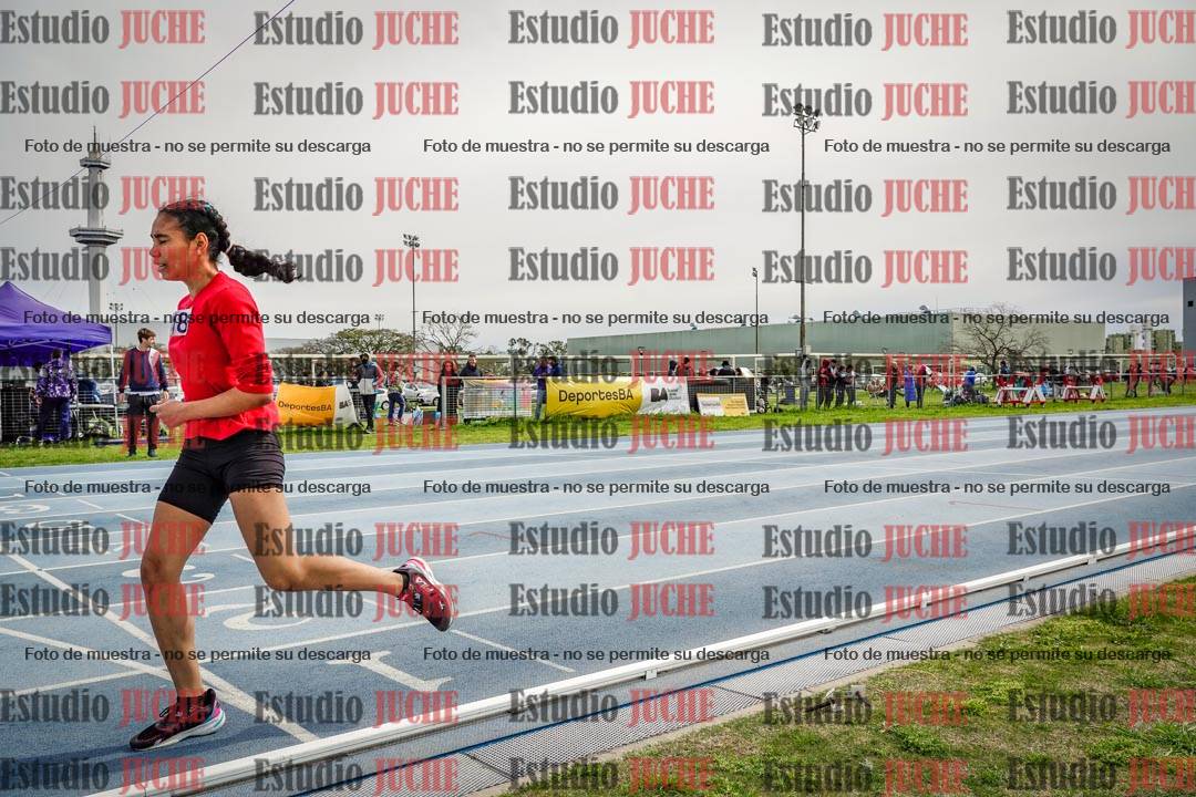 Fotos de los 800 m llanos de mujeres - U14