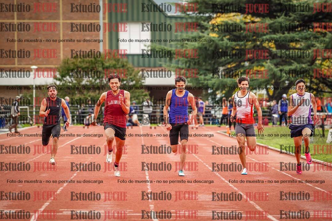 Fotos de los 100 m llanos de varones