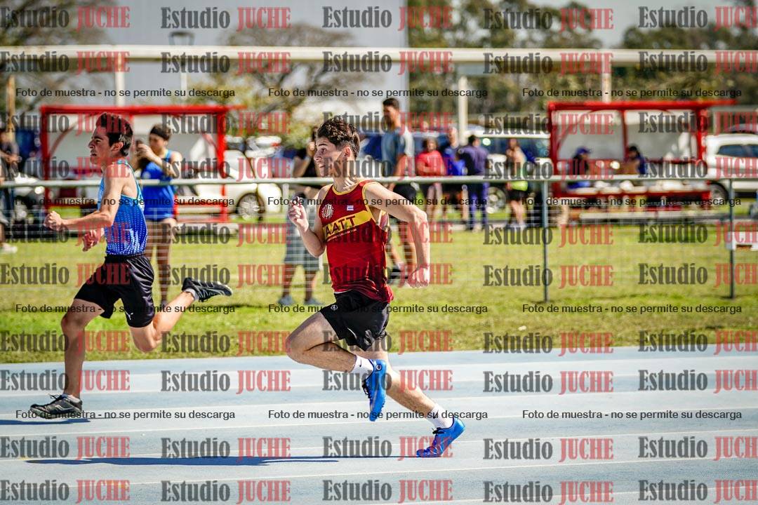 Fotos de los 100 m llanos de varones
