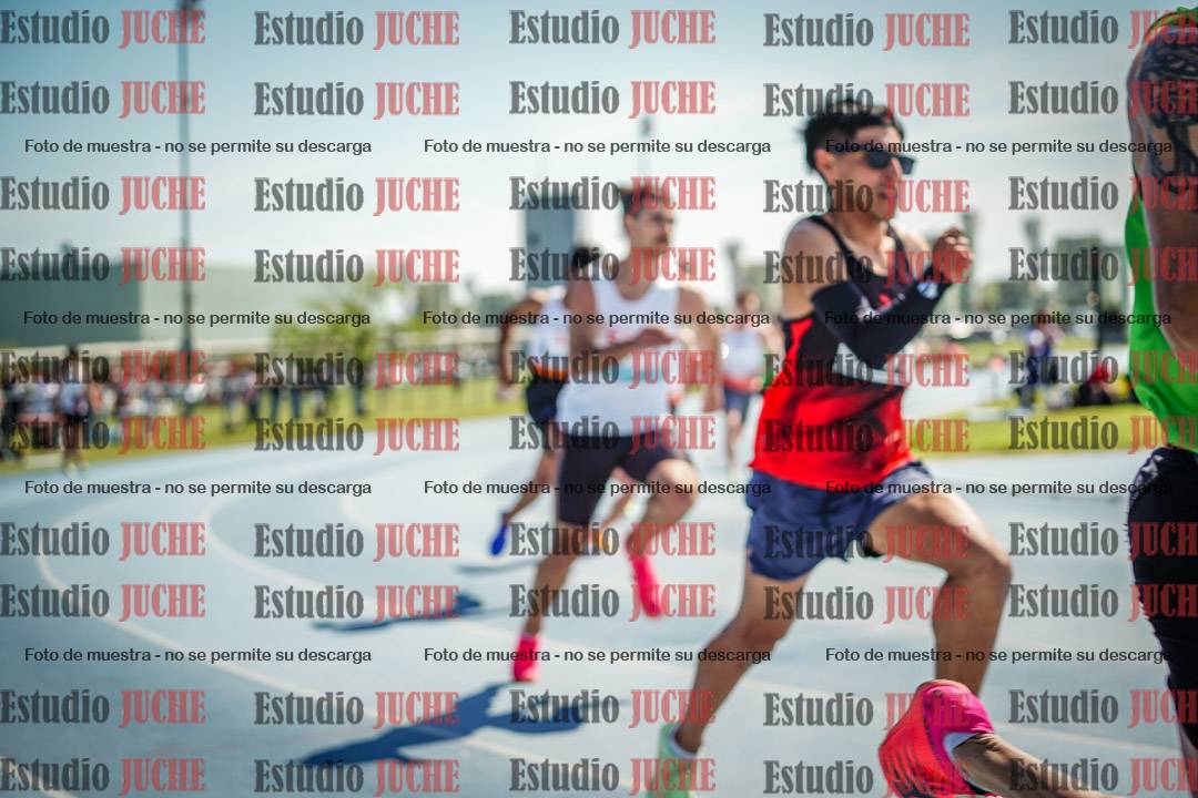 Fotos de los 800 m llanos de varones