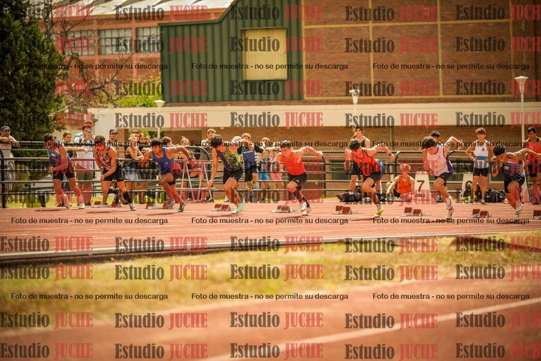 Fotos de los 100 m llanos de varones