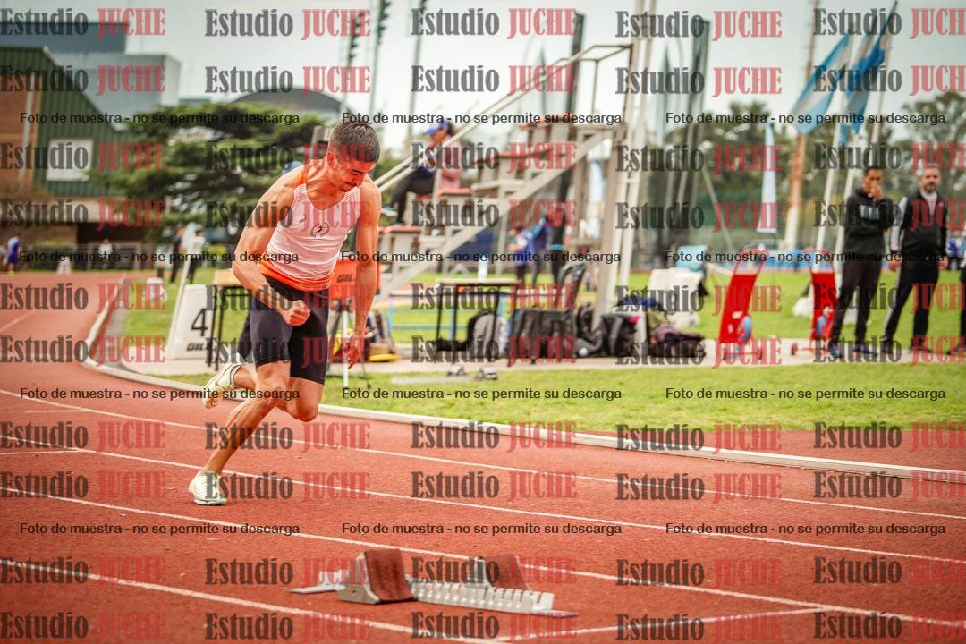 Fotos de los 400 m llanos de varones
