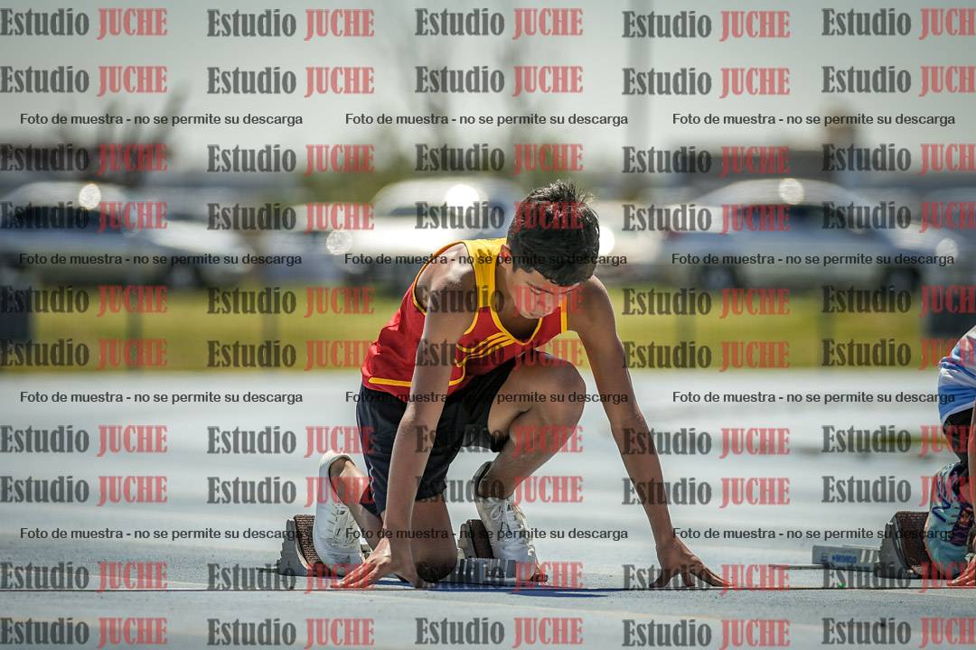 Fotos de los 80 m llanos de varones