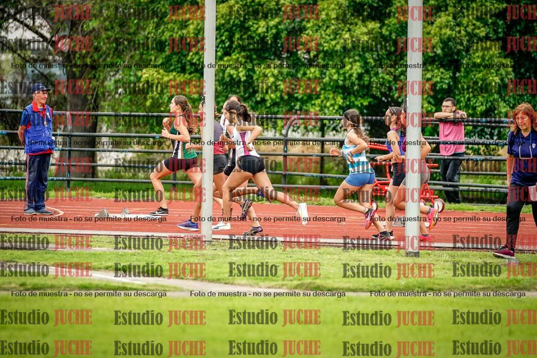 Fotos de los 600 m llanos de mujeres - hexatlón 6