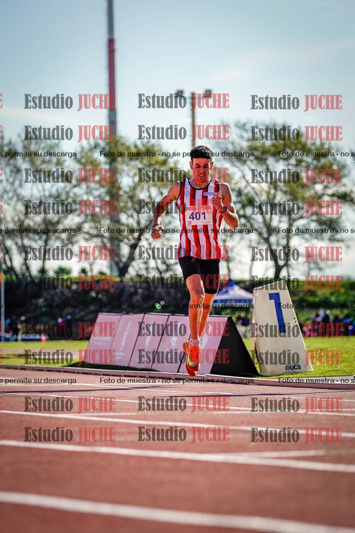 Fotos de los 800 m llanos de varones