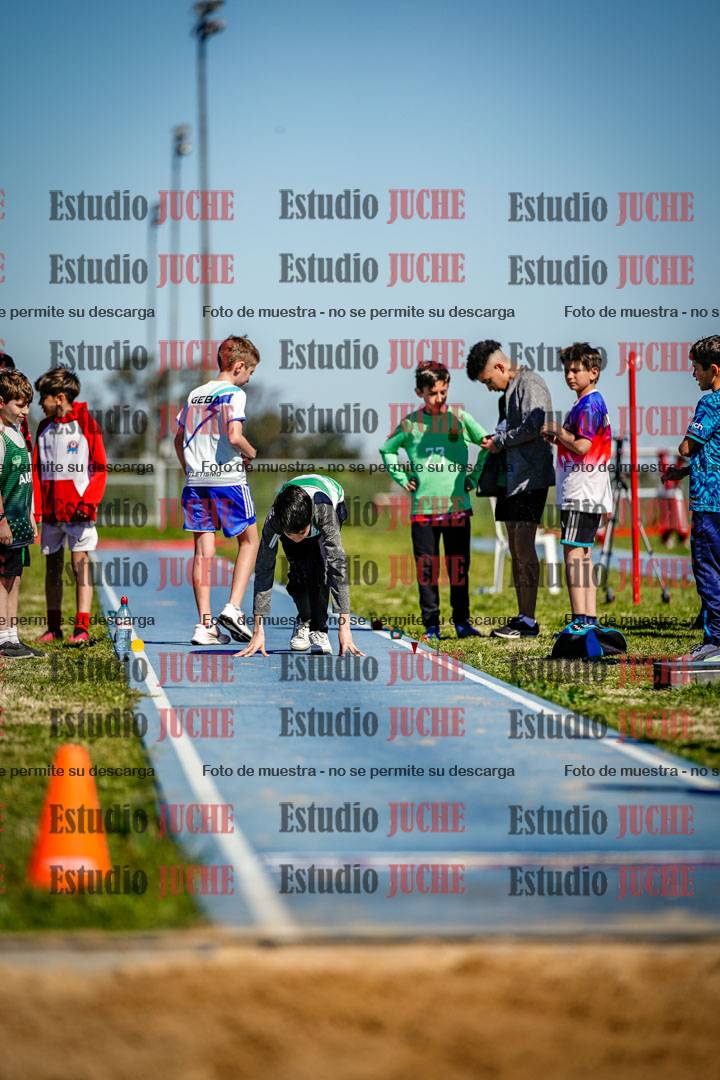 Fotos del salto en largo de varones - U15