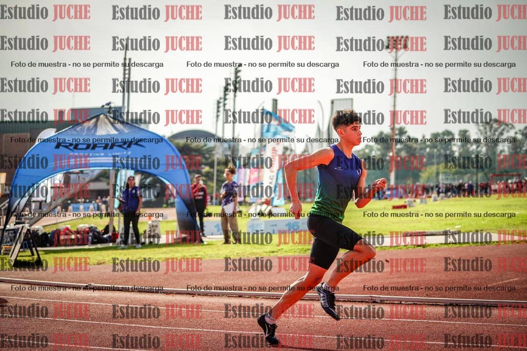 Fotos de los 400 m llanos de varones