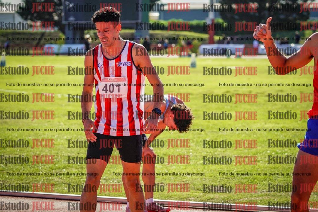 Fotos de los 800 m llanos de varones
