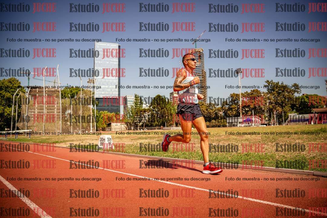 Fotos de los 3000 m llanos de varones