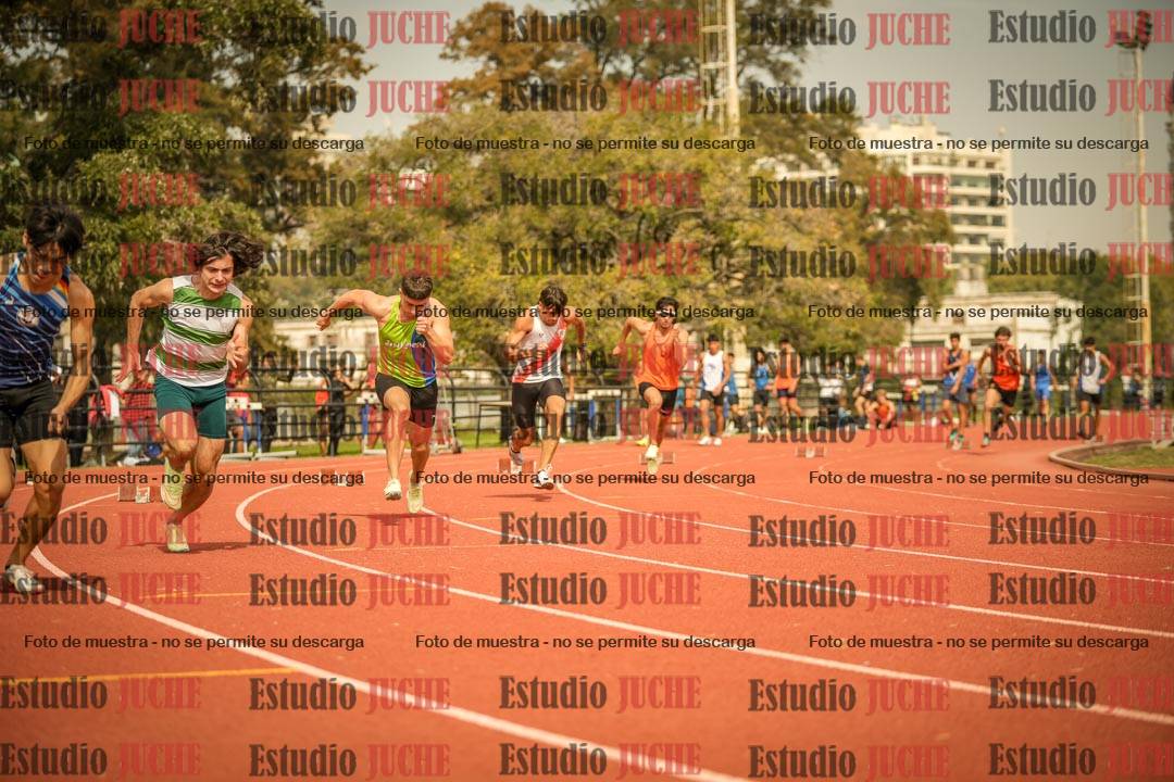Fotos de los 200 m llanos de varones