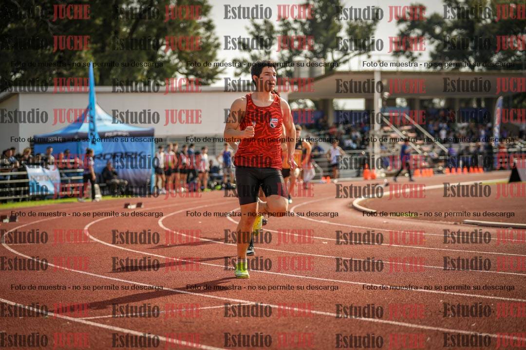 Fotos de los 400 m llanos de varones