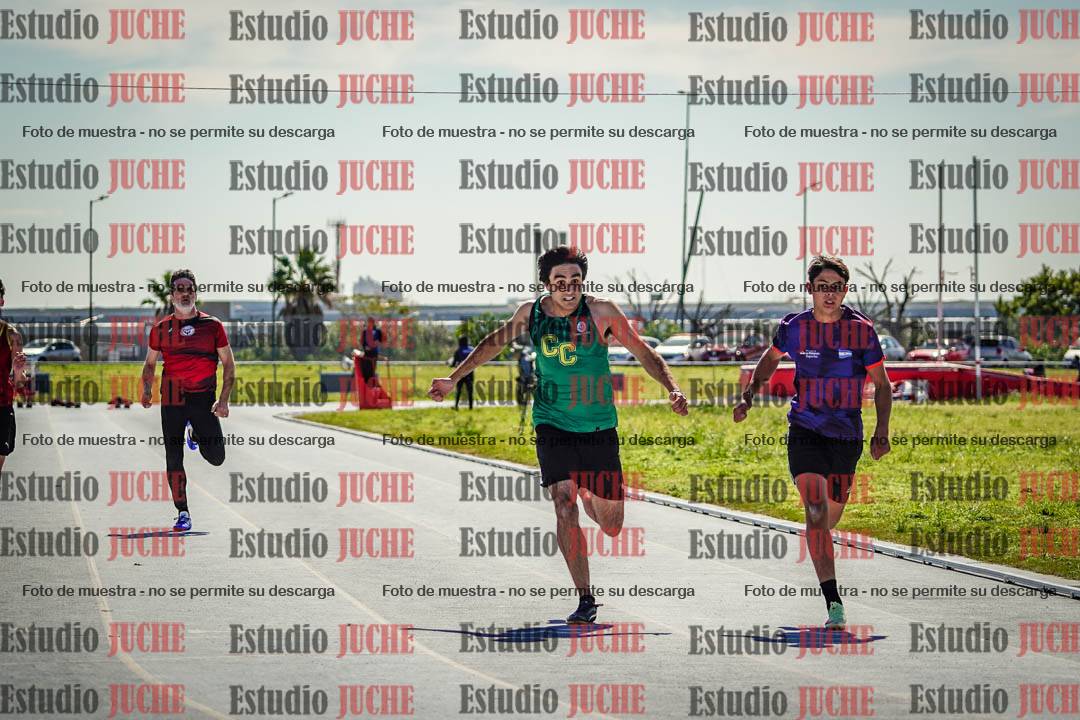 Fotos de los 100 m llanos de varones
