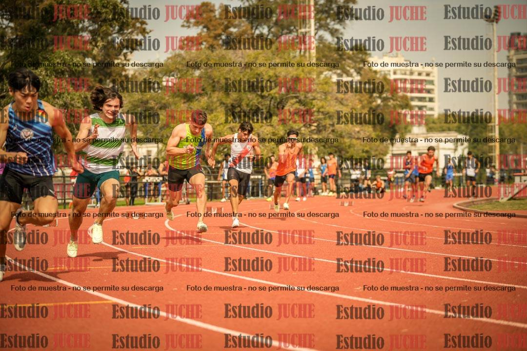 Fotos de los 200 m llanos de varones