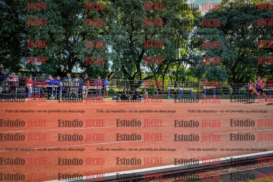 Fotos de los 100 m llanos de varones