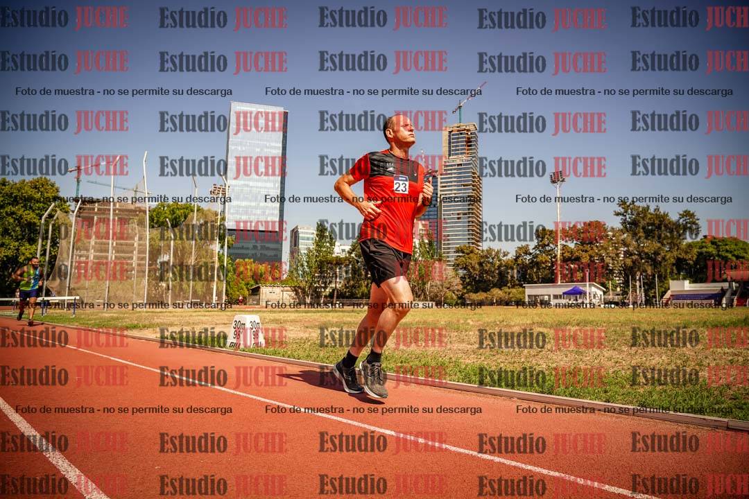 Fotos de los 3000 m llanos de varones