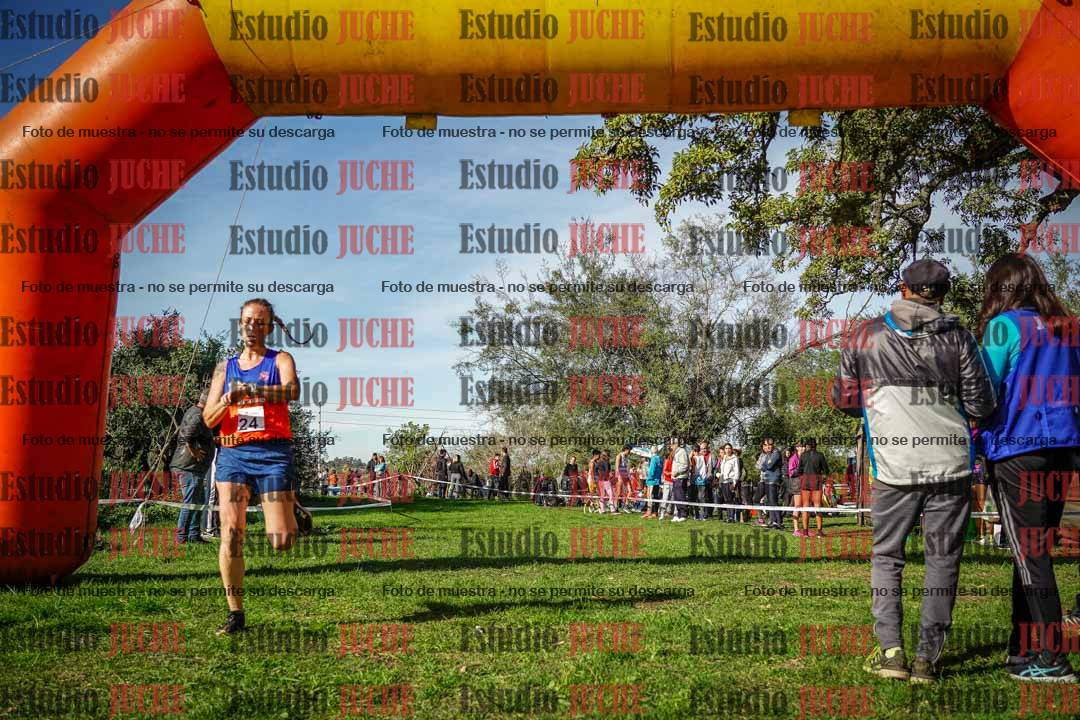 Fotos de la llegada del cross de 6000 m