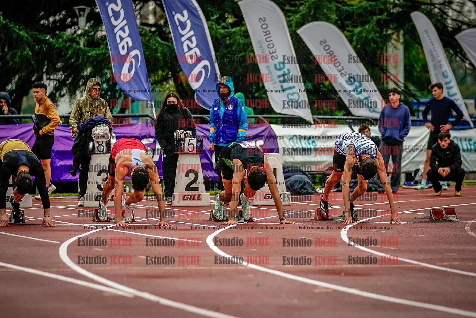 Fotos de los 100 m llanos de varones