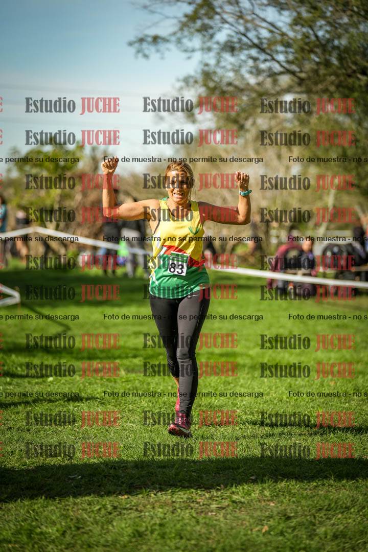 Fotos de la llegada del cross de 6000 m