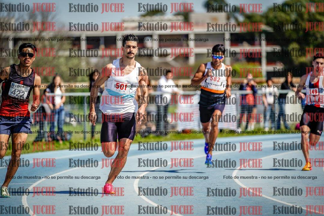 Fotos de los 800 m llanos de varones