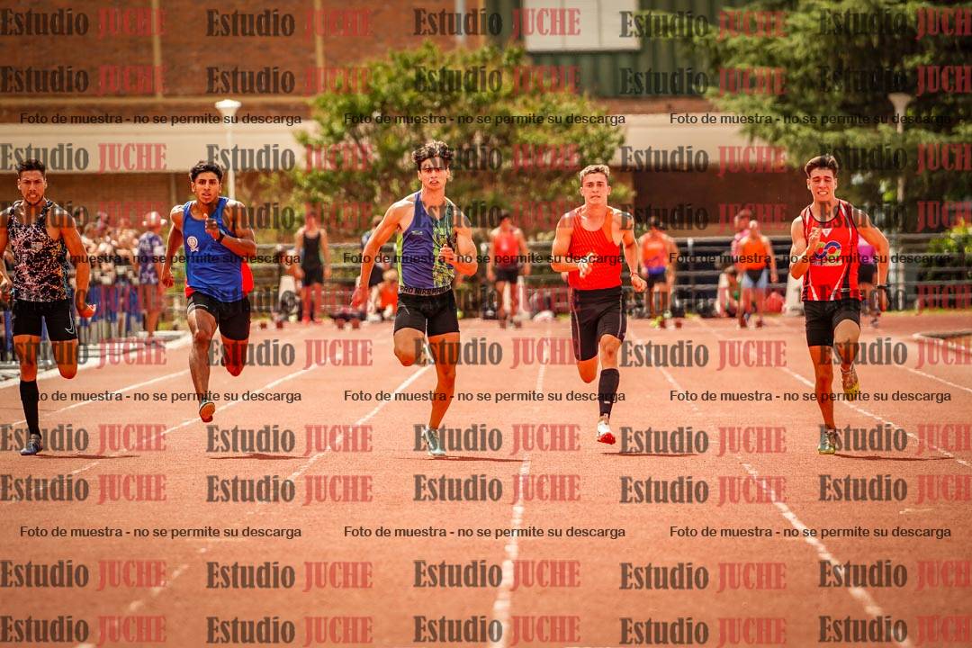 Fotos de los 100 m llanos de varones