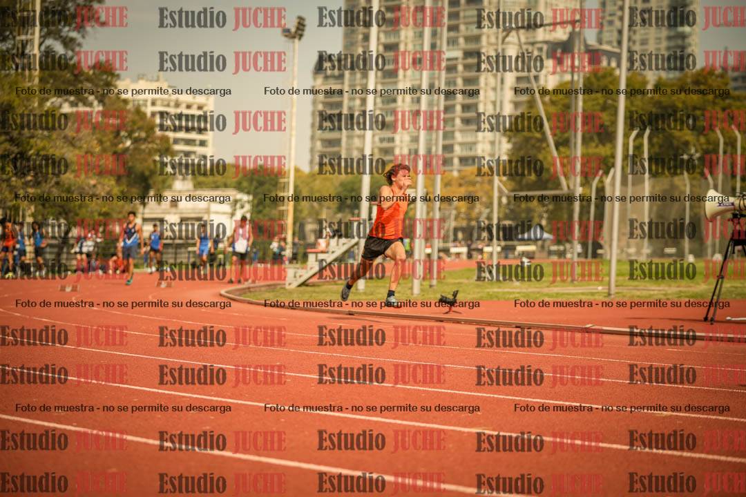 Fotos de los 200 m llanos de varones