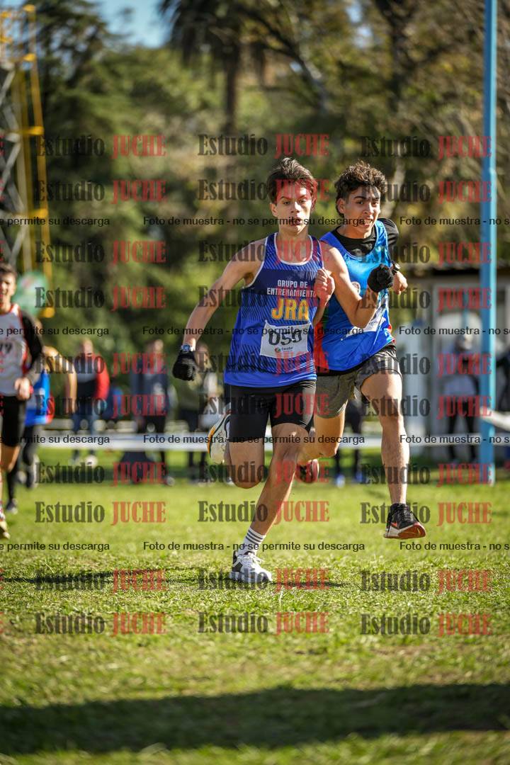 Fotos de la llegada del cross de 3000 m