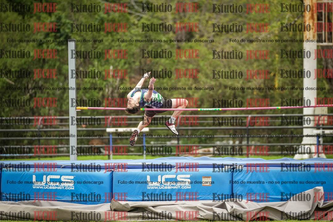 Fotos del salto en alto de mujeres y varones - todos los grupos