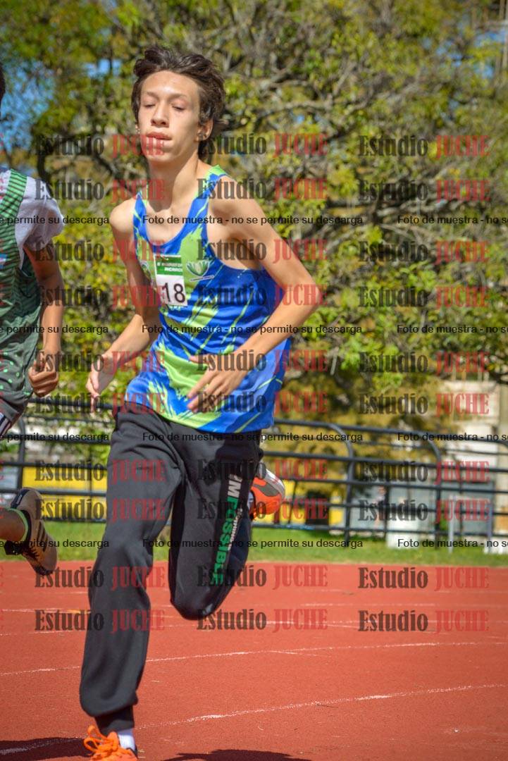 Fotos de los 600 m llanos de varones