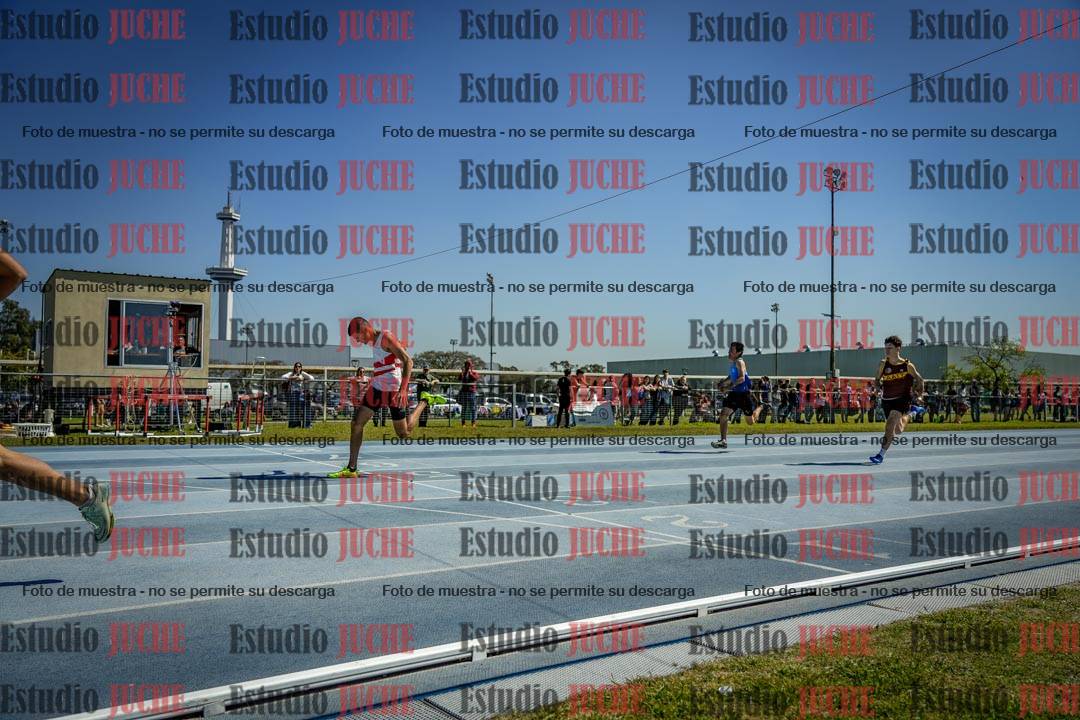 Fotos de los 100 m llanos de varones