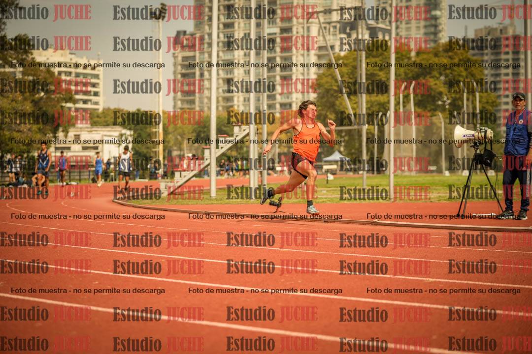 Fotos de los 200 m llanos de varones