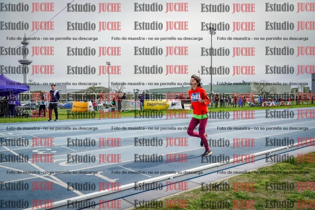 Fotos de los 800 m llanos de mujeres - U14