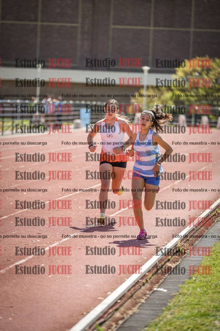 Fotos de los 600 m llanos de mujeres - hexatlón