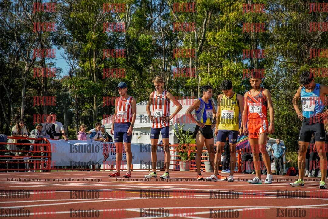 Fotos de los 1500 m llanos de varones