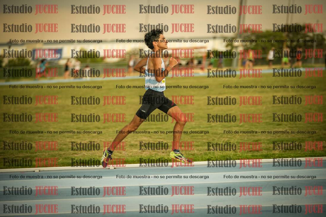 Fotos de los 1000 m llanos de varones