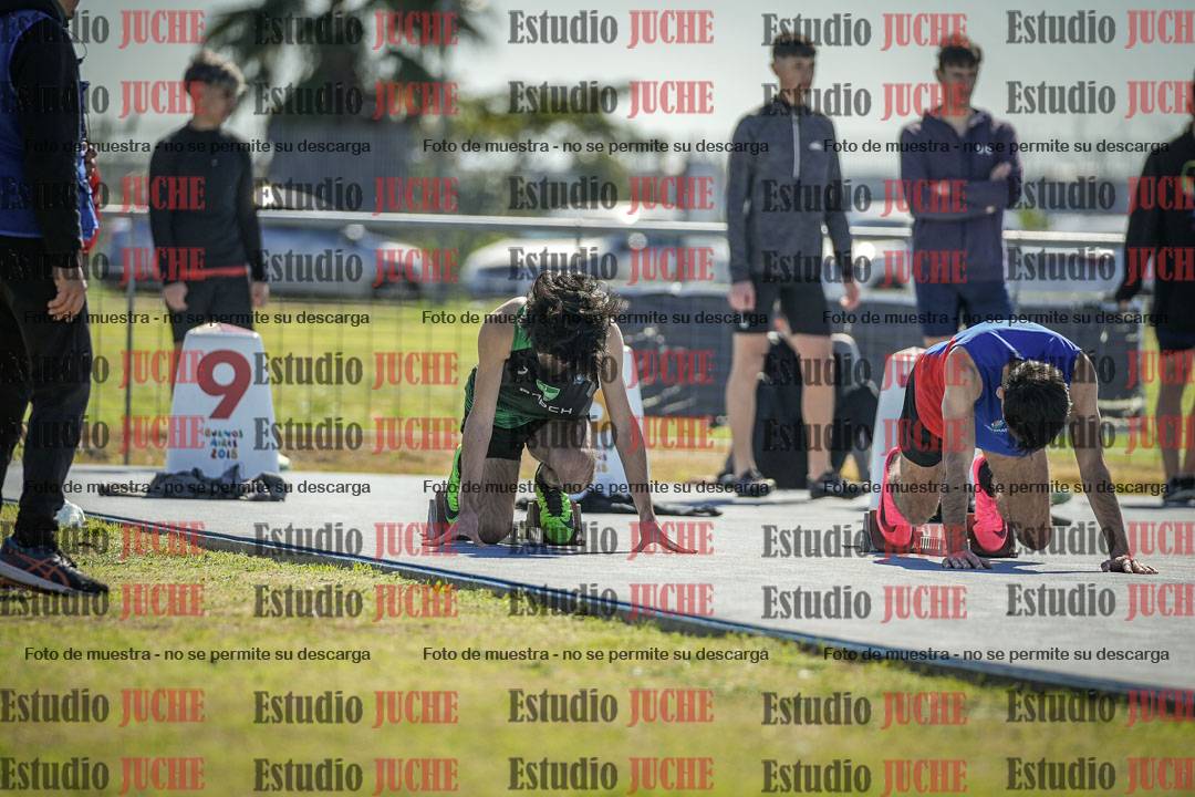 Fotos de los 100 m llanos de varones