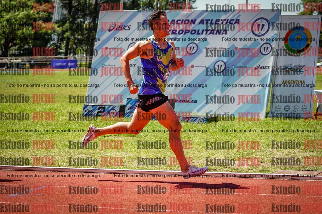 Fotos de los 800 m llanos de varones
