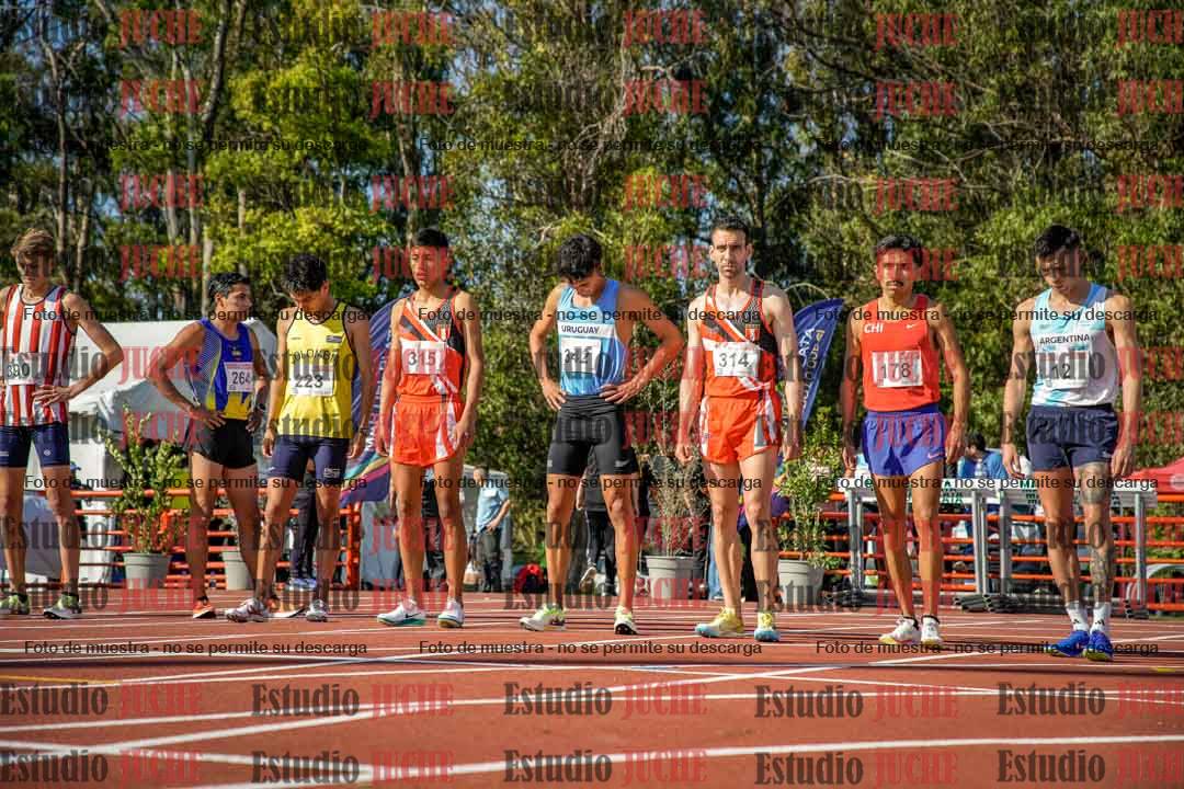 Fotos de los 1500 m llanos de varones
