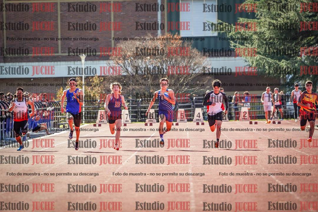 Fotos de los 100 m llanos de varones