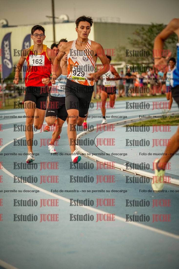 Fotos de los 1000 m llanos de varones