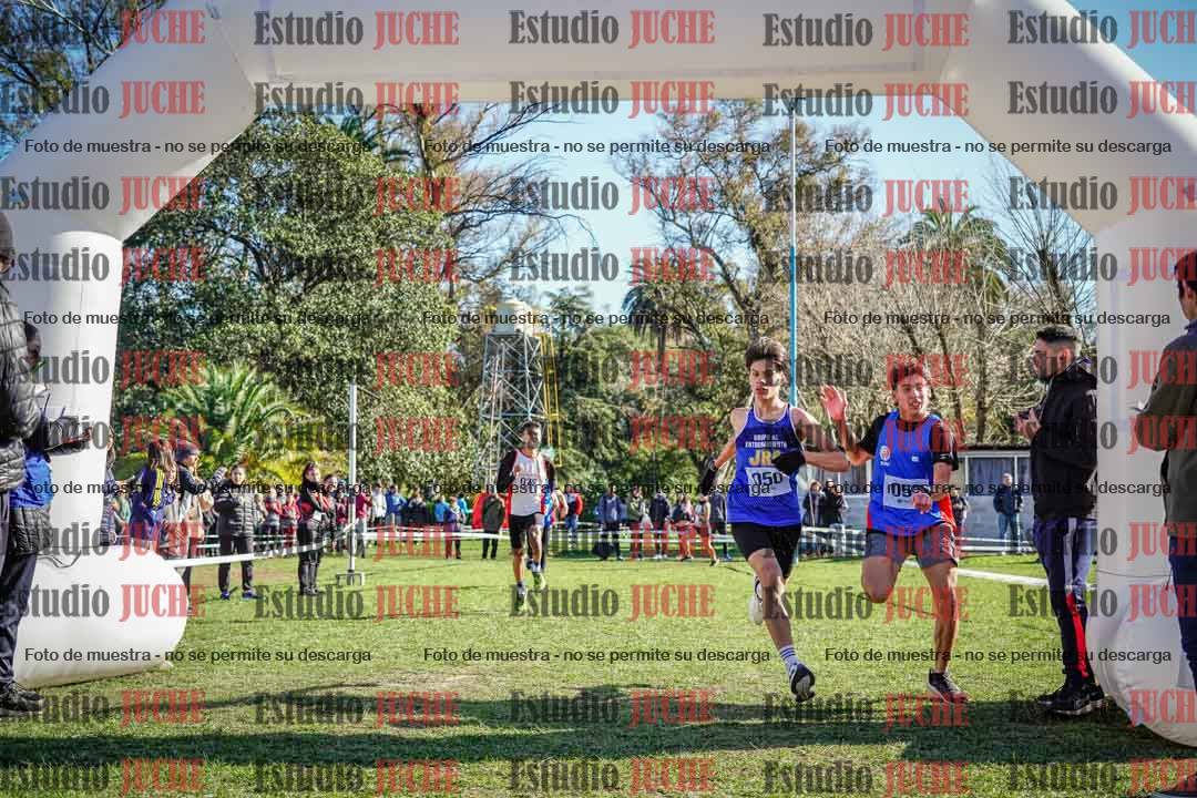 Fotos de la llegada del cross de 3000 m