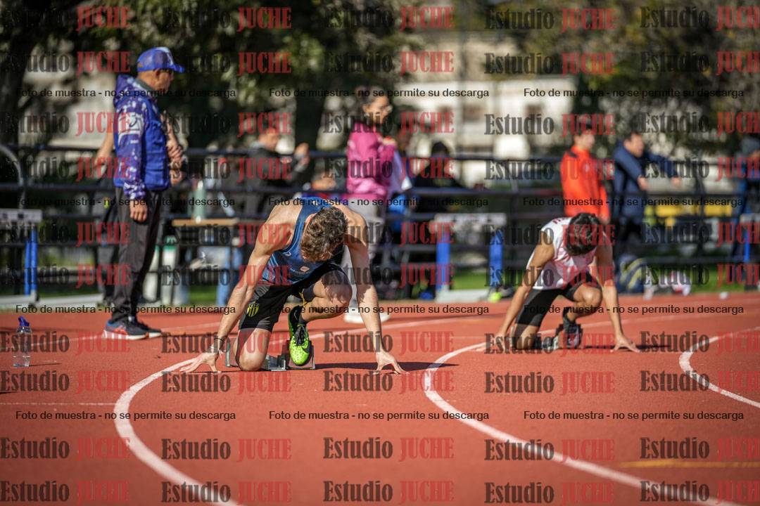 Fotos de los 200 m llanos de varones