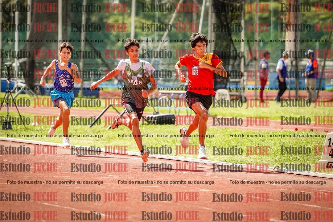 Fotos de los 600 m llanos de varones