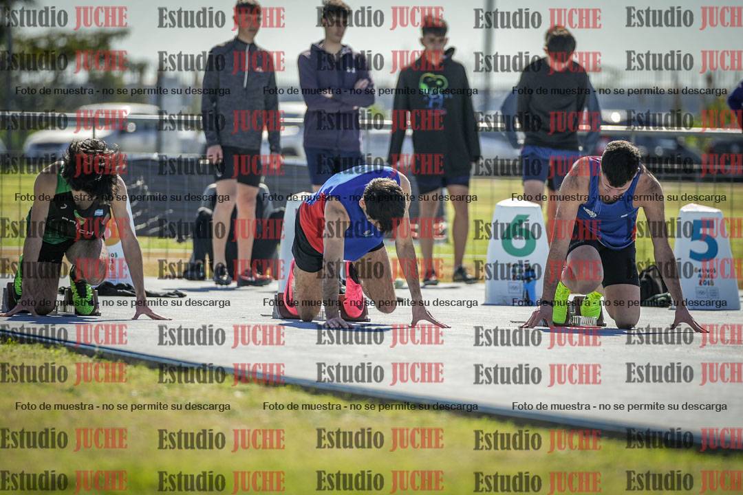 Fotos de los 100 m llanos de varones