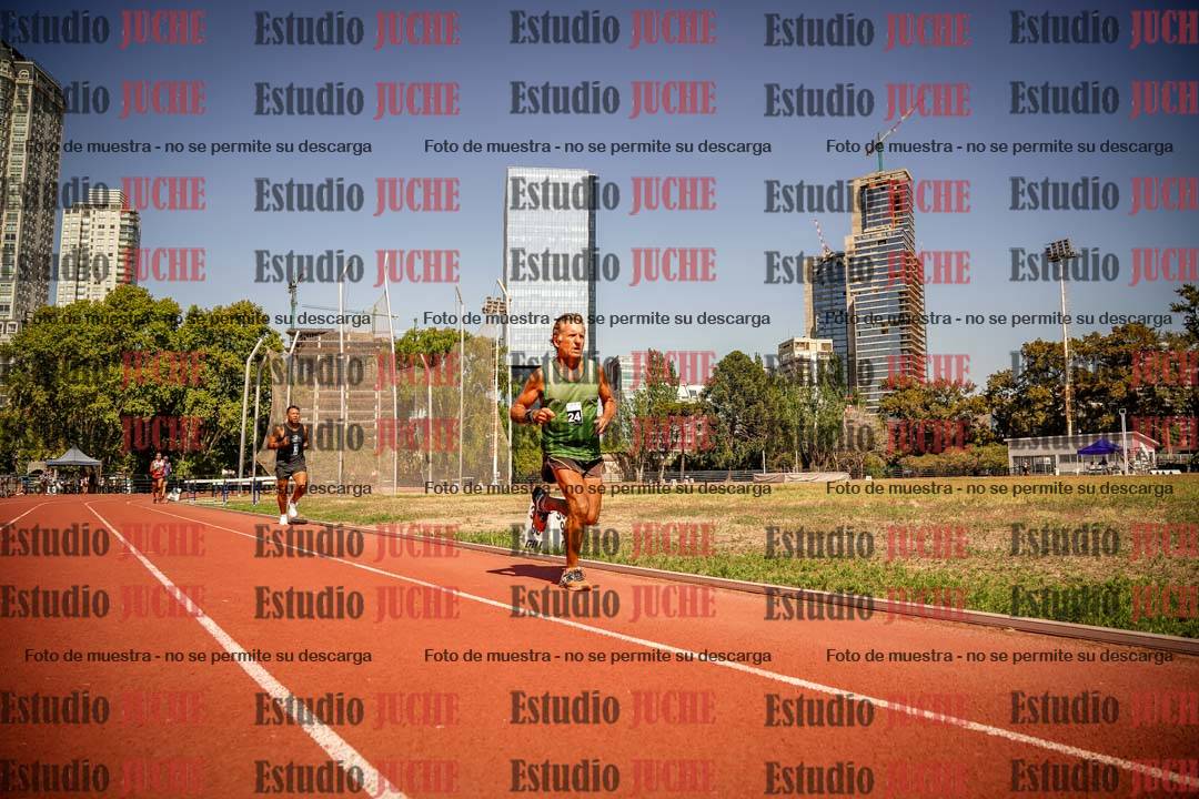 Fotos de los 3000 m llanos de varones