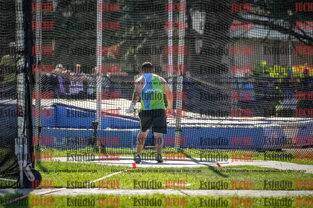 Fotos del lanzamiento de martillo de varones